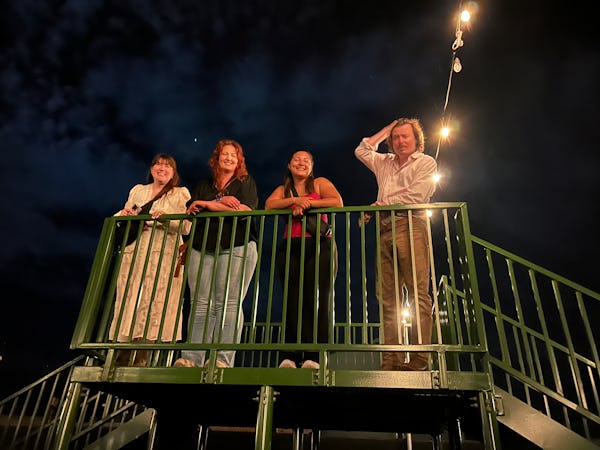 Nous avons traversé le labyrinthe du Rough Creek Lodge. 